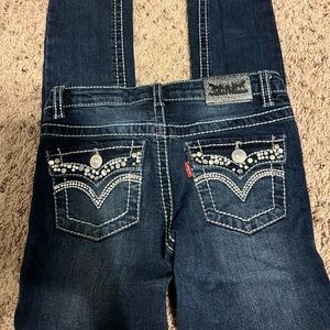 Girl’s Levi’s jeans. Size 7